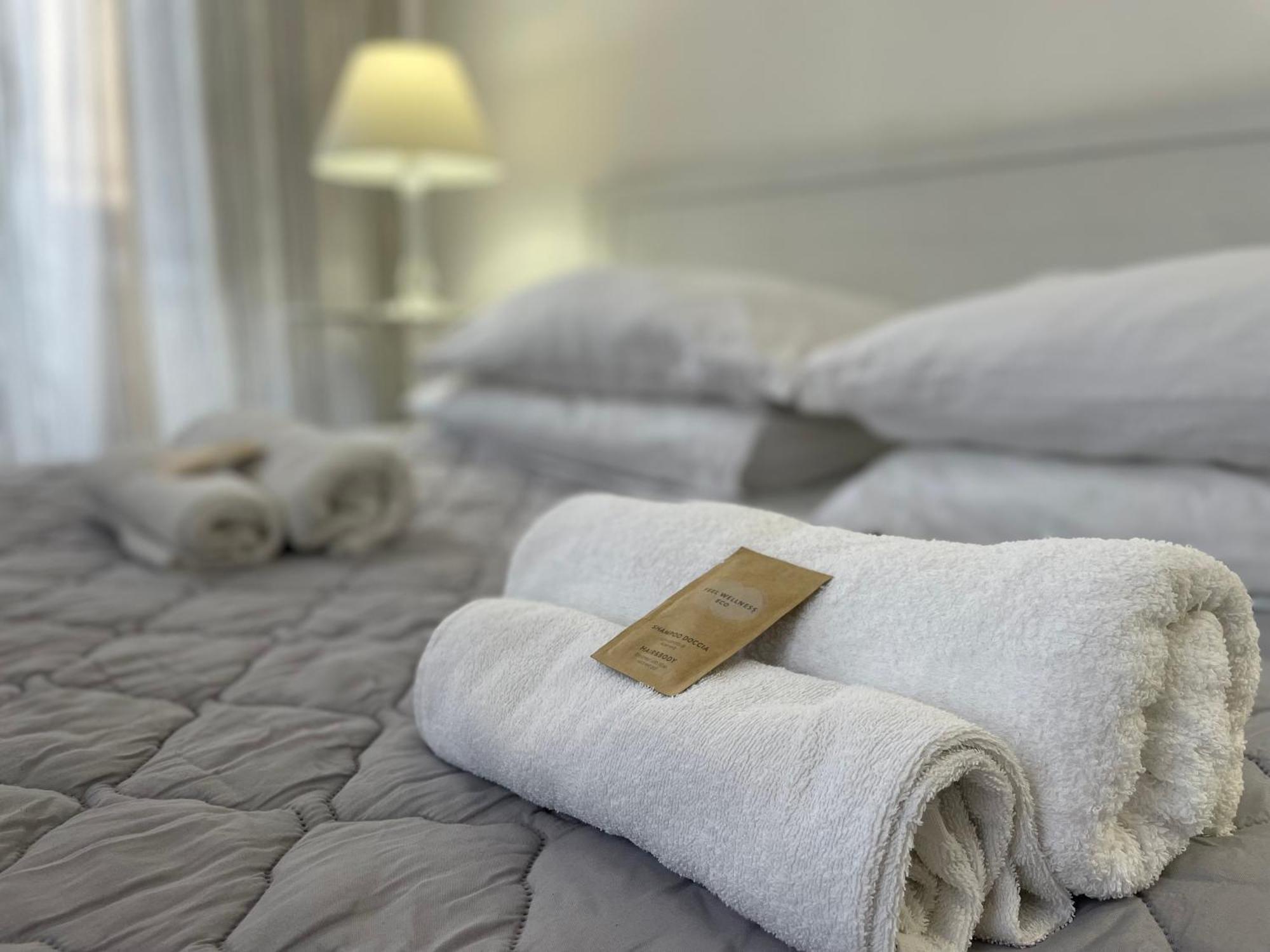 Bed and Breakfast Bb Essenze Palermo Zewnętrze zdjęcie