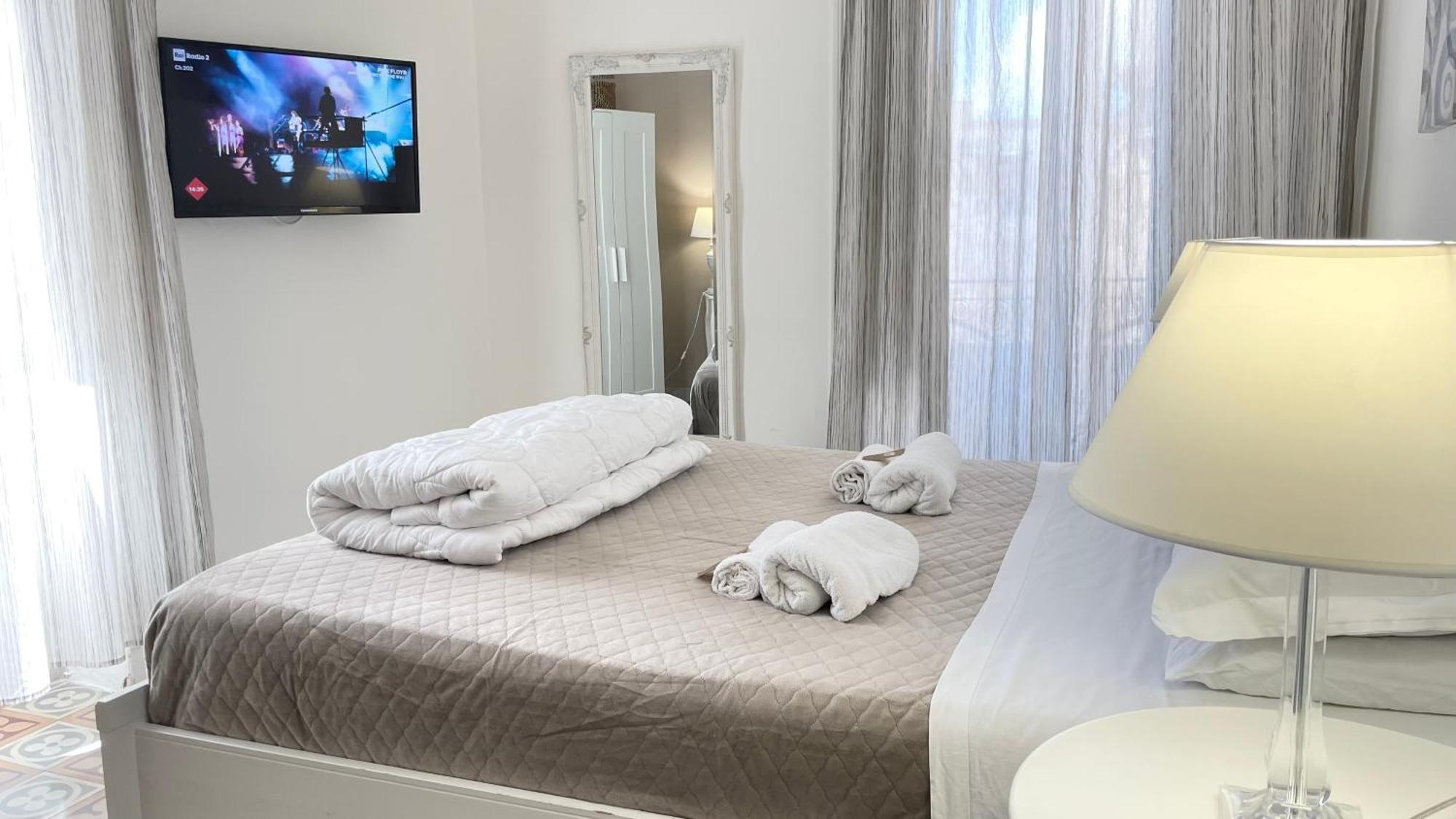 Bed and Breakfast Bb Essenze Palermo Zewnętrze zdjęcie