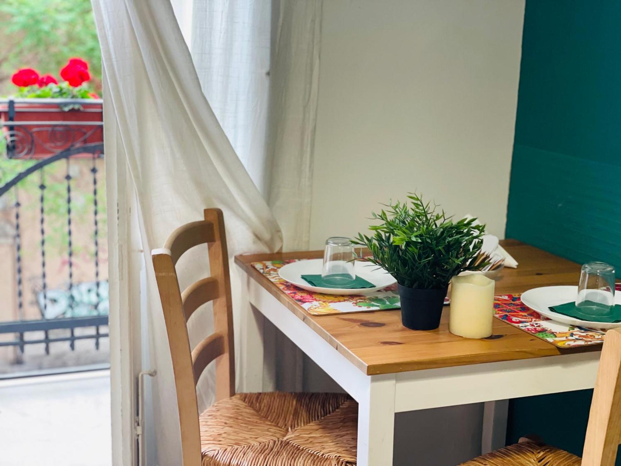 Bed and Breakfast Bb Essenze Palermo Zewnętrze zdjęcie
